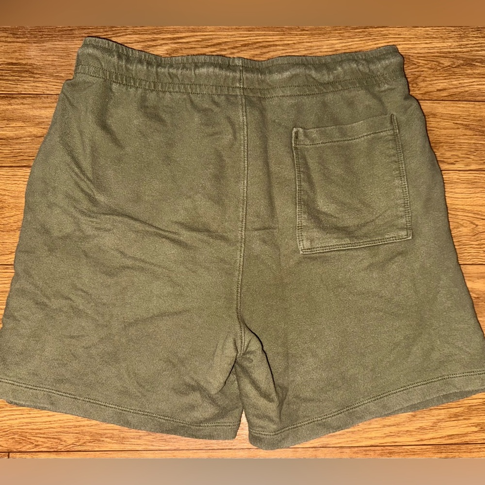 Nike Air Jordan Essential Fleece Shorts Olive men’s M - Picture 6 of 9